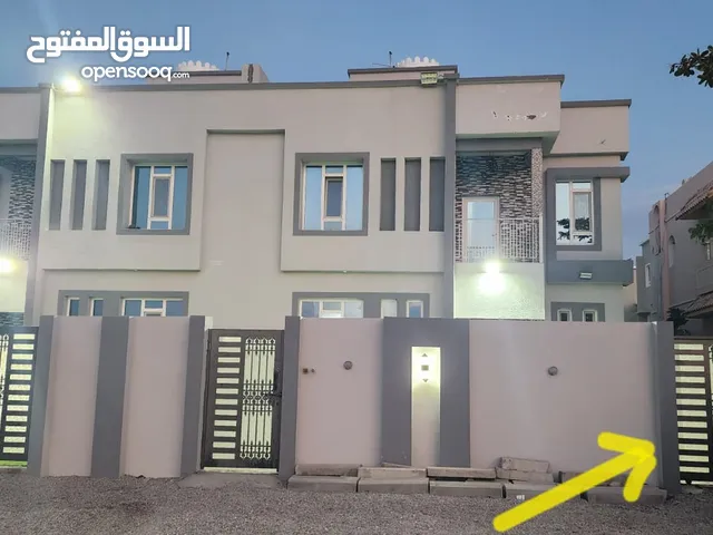 330 m2 5 Bedrooms Townhouse for Sale in Al Batinah Barka