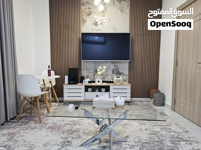 شقق راقية ومؤثثة للإيجار – الخوض السادسة   Fully Furnished Family Apartments for Rent – Al Khoudh