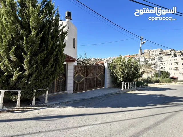 450 m2 5 Bedrooms Townhouse for Sale in Nablus Beit Iba