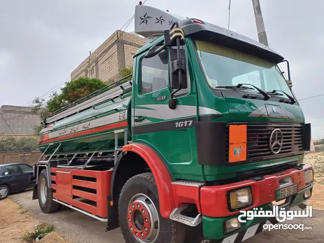 البي 1617 تنك مياه للبيع