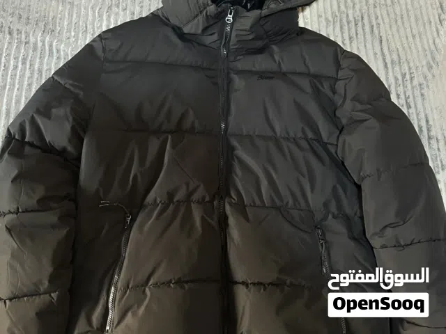 Pull and Bear Black Puffer Jacket with Double Zipper