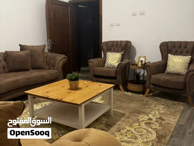 صالون تركي شبه جديد حط سوم فالمعقول وارفع