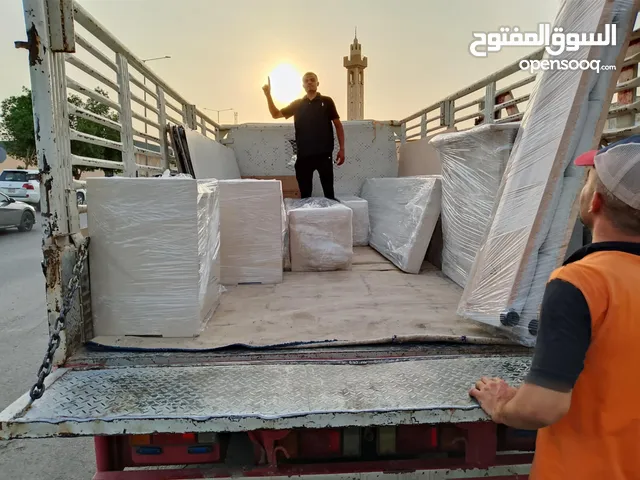 نقل عفش بالرياض بأرخص الأسعار فك وتركيب وتغليف على يد فنيين محترفين و عمالة مدربة و سيارات مخصصة