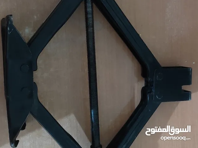 رافعة سيارة