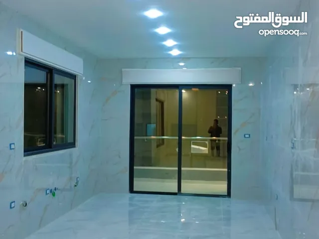 203m2 3 Bedrooms Apartments for Sale in Amman Jubaiha
