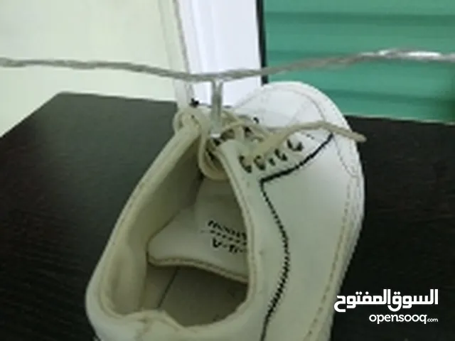 39 Casual Shoes in Amman