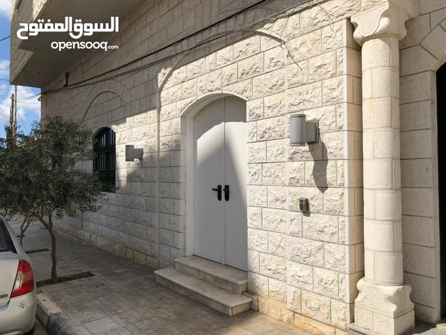 للإيجار — 3 مخازن مزدوجات جديدة ومشطبّة ديلوكس