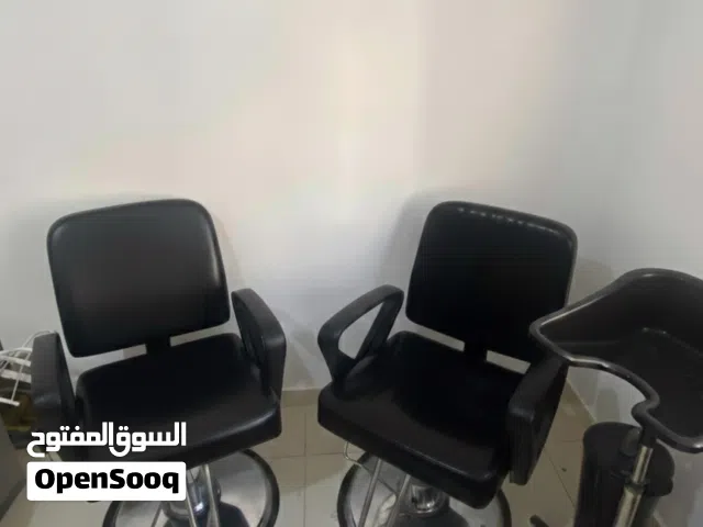 كراسي حلاقه رجالي ونسائي