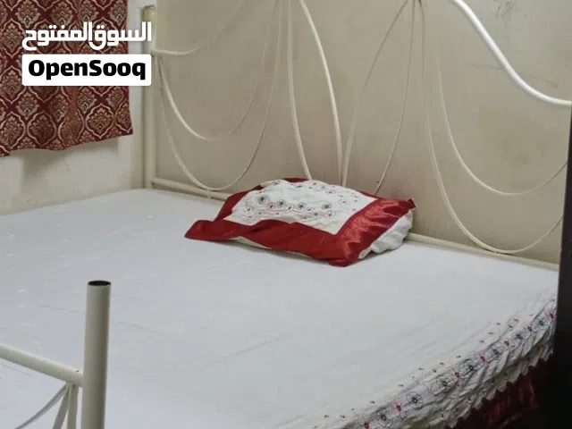 double bed with mattress (180x190 cm) _ made from metal سرير  معدن (حديد ) مع المرتبة   مقاس 180×190