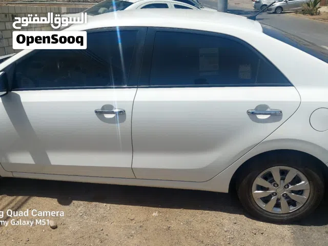 2024 كيا بيجاس LX