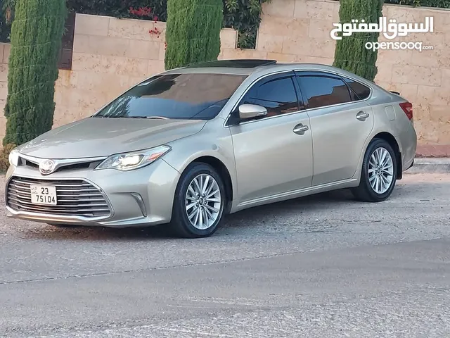 Used Toyota Avalon in Amman