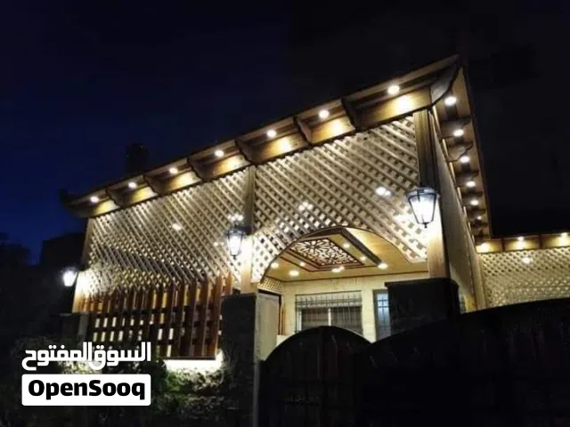 تركيب وصيانه جميع اعمال الكرميد ساعه الكرميد من تسريب المياه واستبدال الحبه المكسور معالجه الخشب وده