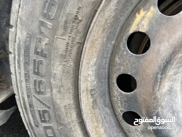 للبيع تاير مع رنق