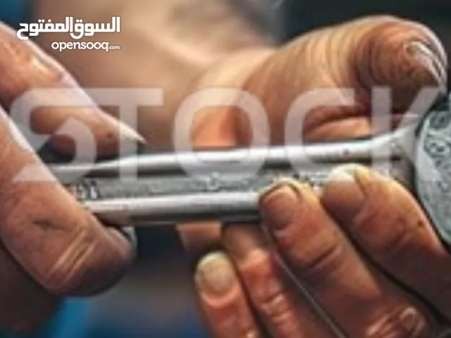 مطلوب ميكانيكي و مساعد ميكانيك سيارات هايبرد ذو خبرة ممتازة صويلح الصناعيه