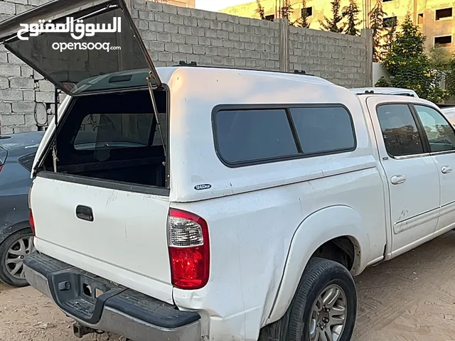 غطاء صندق تويوتا تندرا بالضادوات متاعه الأصليات