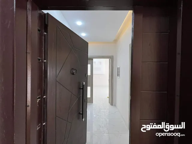 شقة جديدة للبيع في السراج شارع البغدادي
