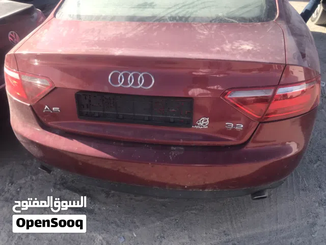 مندوب توصيل قطع غيار السيارات جديد ومستعمل من والي السالمي