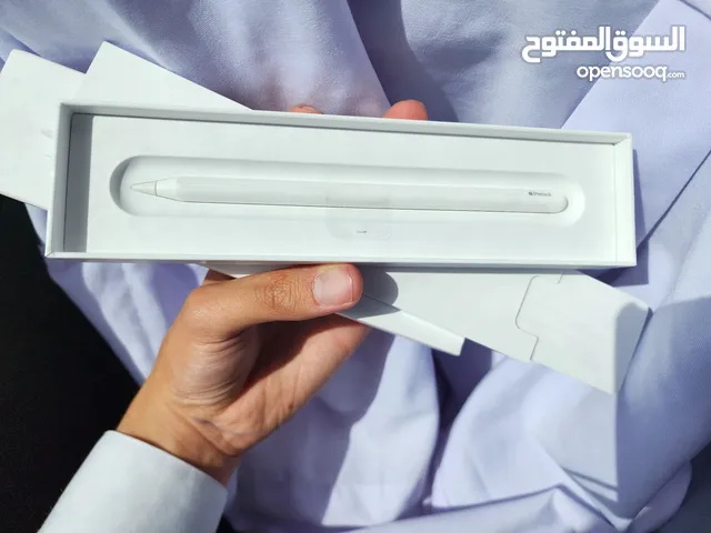 السلام عليكم عندي apple pencil الجيل الثاني مجرد فتح الغلاف غير مستخدم لعدم توافقه مع ايباد 9 للبيع