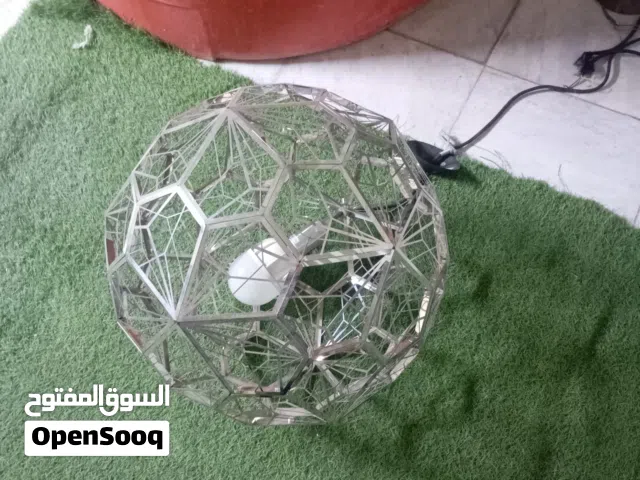 للبيع ثريات
