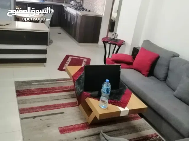 شقه للايجار مفروشه في الارسال خلف مفروشات الرونق طابق اول الايجار دون وسيط مباشرة