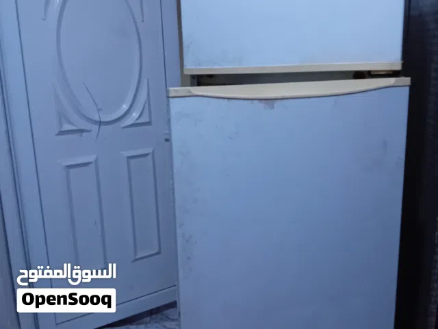 ثلاجة مستعملة للبيع