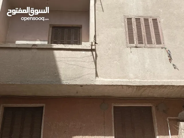 75 m2 3 Bedrooms Townhouse for Sale in Qalubia Qalyub