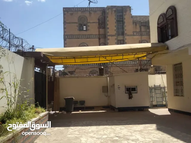 10 m2 More than 6 bedrooms Townhouse for Sale in Sana'a Haddah