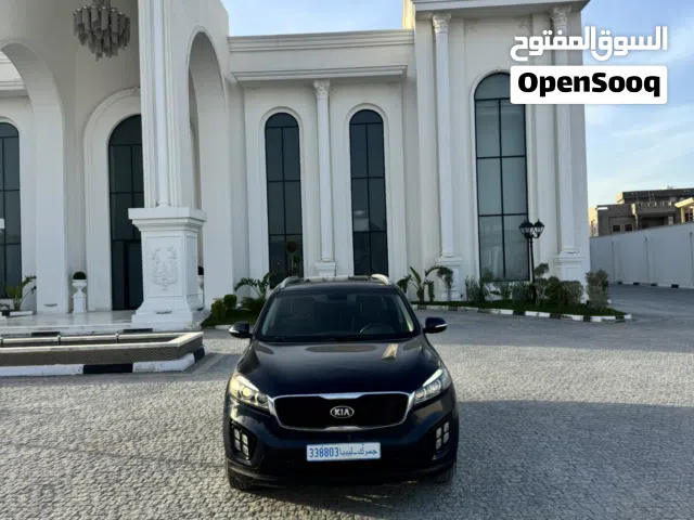 2017 كيا سورينتو Standard