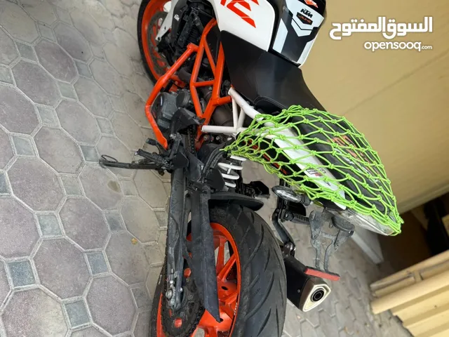 للبيع ديوك 390