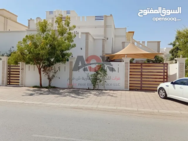 300 m2 3 Bedrooms Villa for Rent in Muscat Al Maabilah