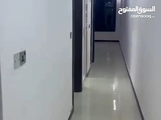 يوجد شقق جدد للايجار المنصور حي العربي شقة طابق 2