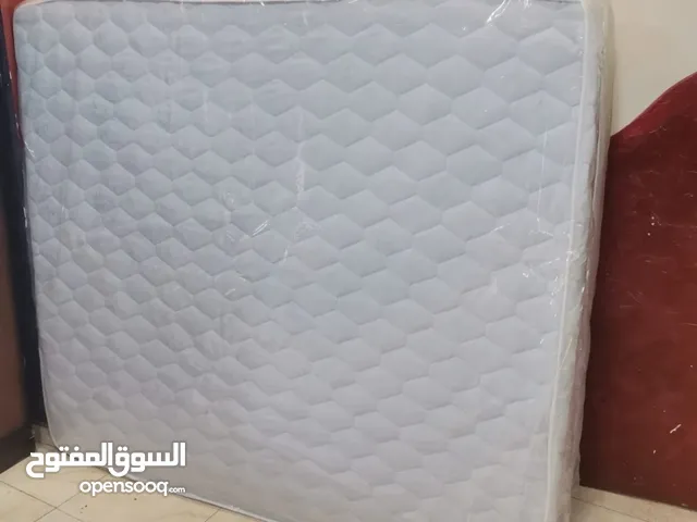 فرشات تخت جديده مجلتنه ضغط 20   ب 75 د شامل التوصيل داخل عمان