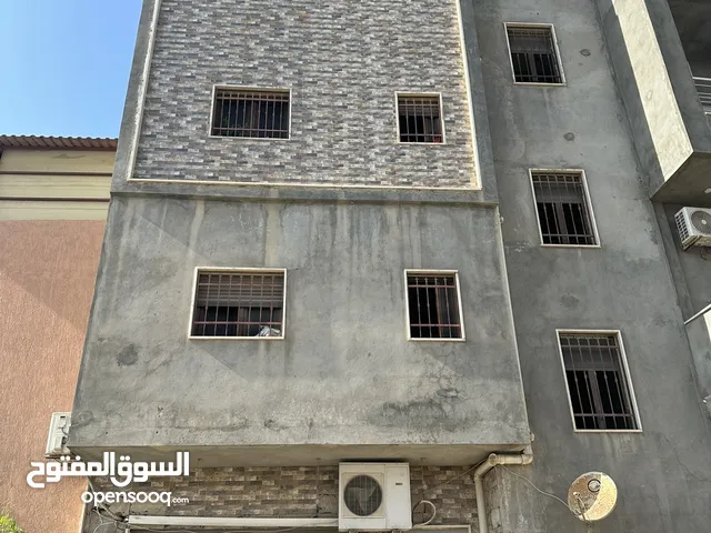 ستوديو الأيجار موقعه سوق الجمعة العلمين مقابل/الهاني مول