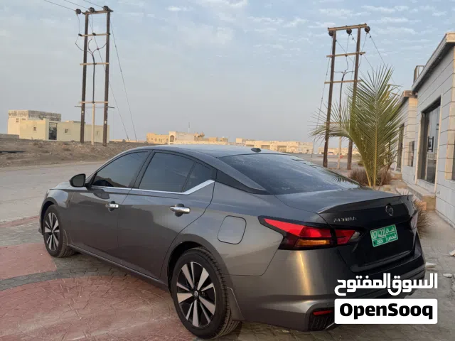 نيسان التيما 2021  SV قمة في النظافة وومشى قليل جداااا 58 الف