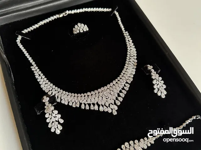 طقم اكسسوار بدقة الماس