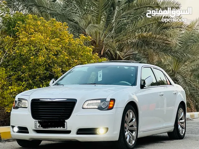 Used Chrysler 300 in Basra