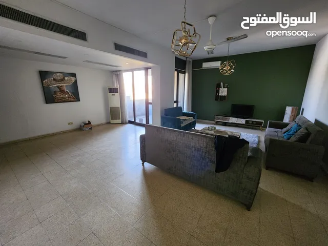 165 m2 3 Bedrooms Apartments for Rent in Baghdad Haifa St