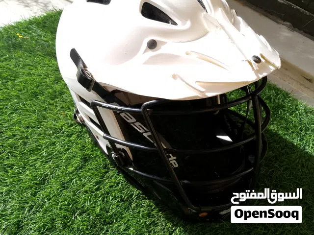 السلام عليكم ورحمه الله وبركاته خوذة رياضية تحمي الرءس جديدة للبيع