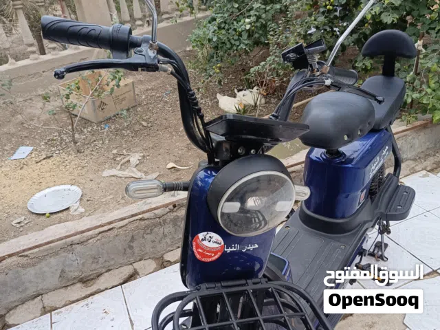 دراجة شحن للبيع اقرو الوصف