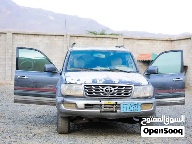 2004 تويوتا لاند كروزر GXR