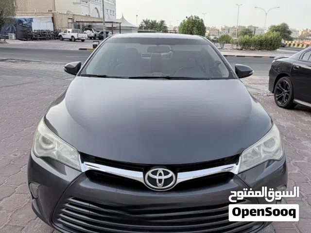 2016 Toyota Camry GLX
