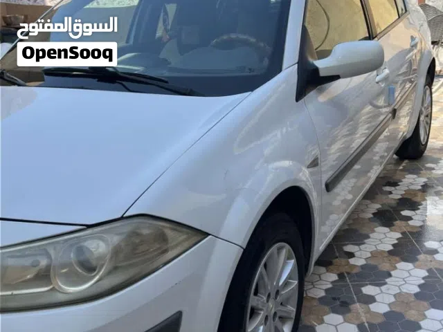 2008 رينو ميجان E2