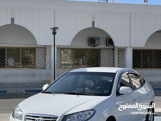Used Hyundai Avante in Tripoli