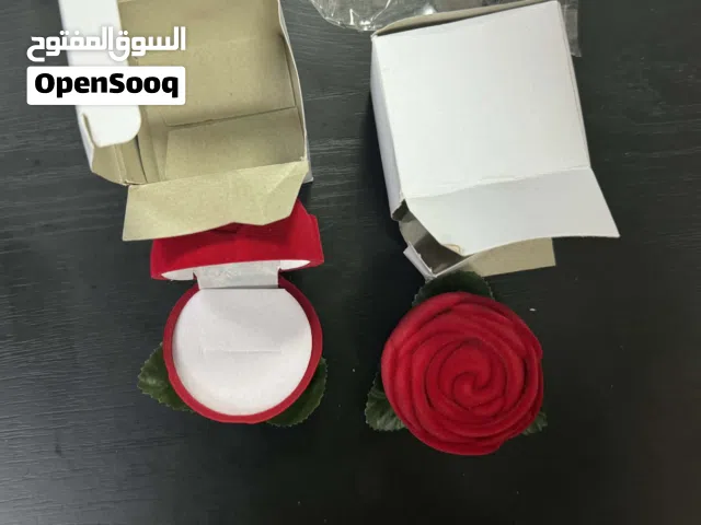 بضاعة مشكلة تصفية (إكسسوارات، منزلية، قرطاسية) بيع شلع بسعر مناسب