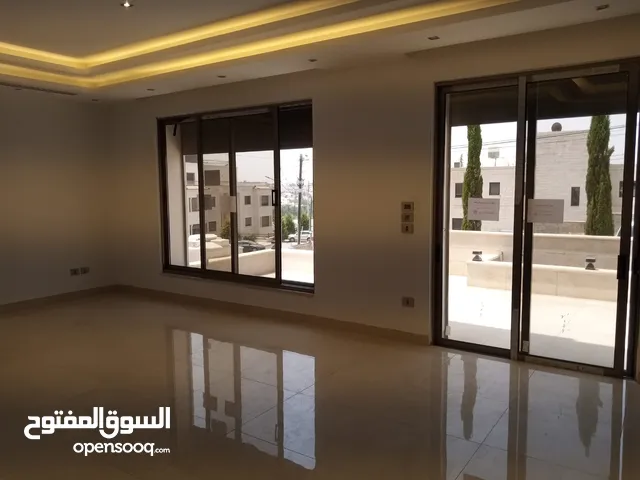 215 m2 3 Bedrooms Apartments for Sale in Amman Dabouq
