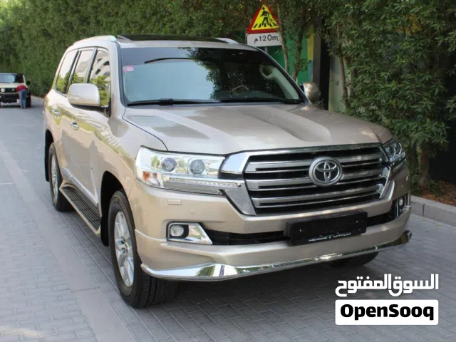 Land Cruiser GXR V8