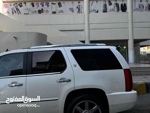 Cadillac escalade 2009 للبيع