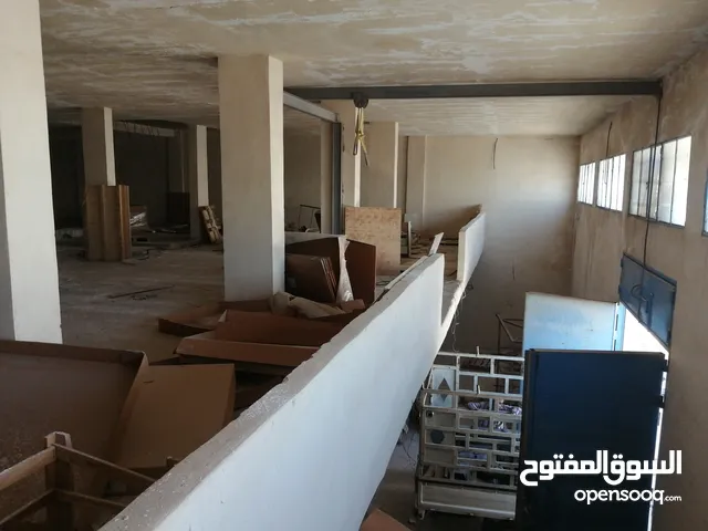 1000 m2 Warehouses for Sale in Amman Al Rajeeb