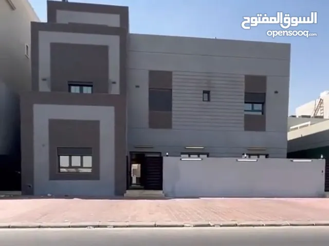 للبيع فيلا في مدينة صباح الأحمد السكنية
