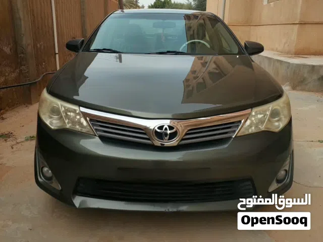 2014 تويوتا كامري GLX